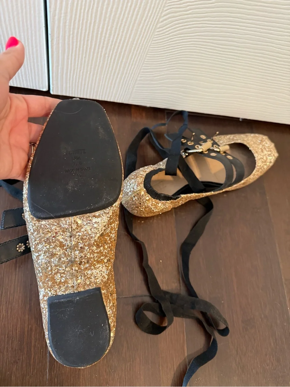 SCHUTZ sparkling gold